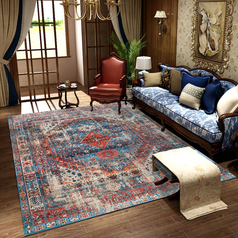 Dreamy Grove Traditional Rugs